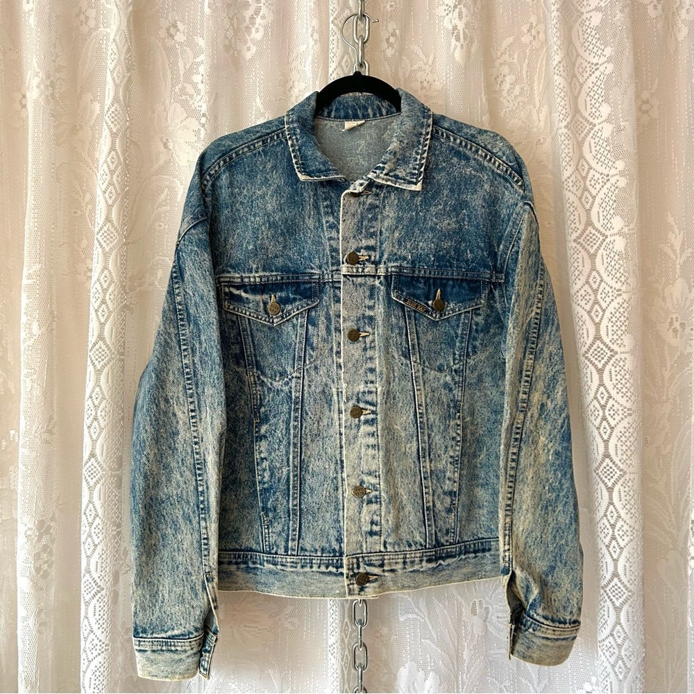 Vintage 1990's Blue Bay Denim Washed Jacket!